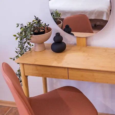 The Cozy Hub, Варна