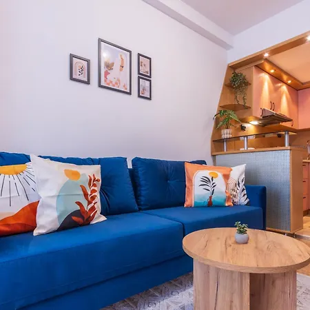 Апартаменты The Cozy Hub,