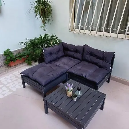 The Cozy Hub, * Варна